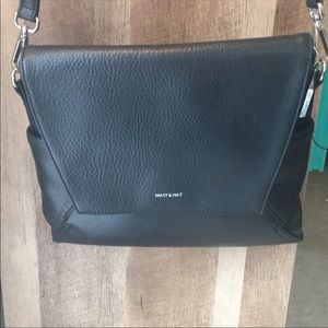Matt and Nat black crossbody